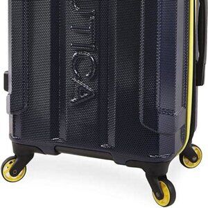 25 in Navy Yellow Nautica hardshell